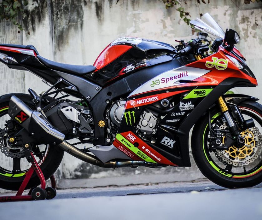 Kawasaki Ninja ZX10R  Dòng xe thể thao hiệu suất cao  Hiệu suất sẵn sàng  cho cuộc đua